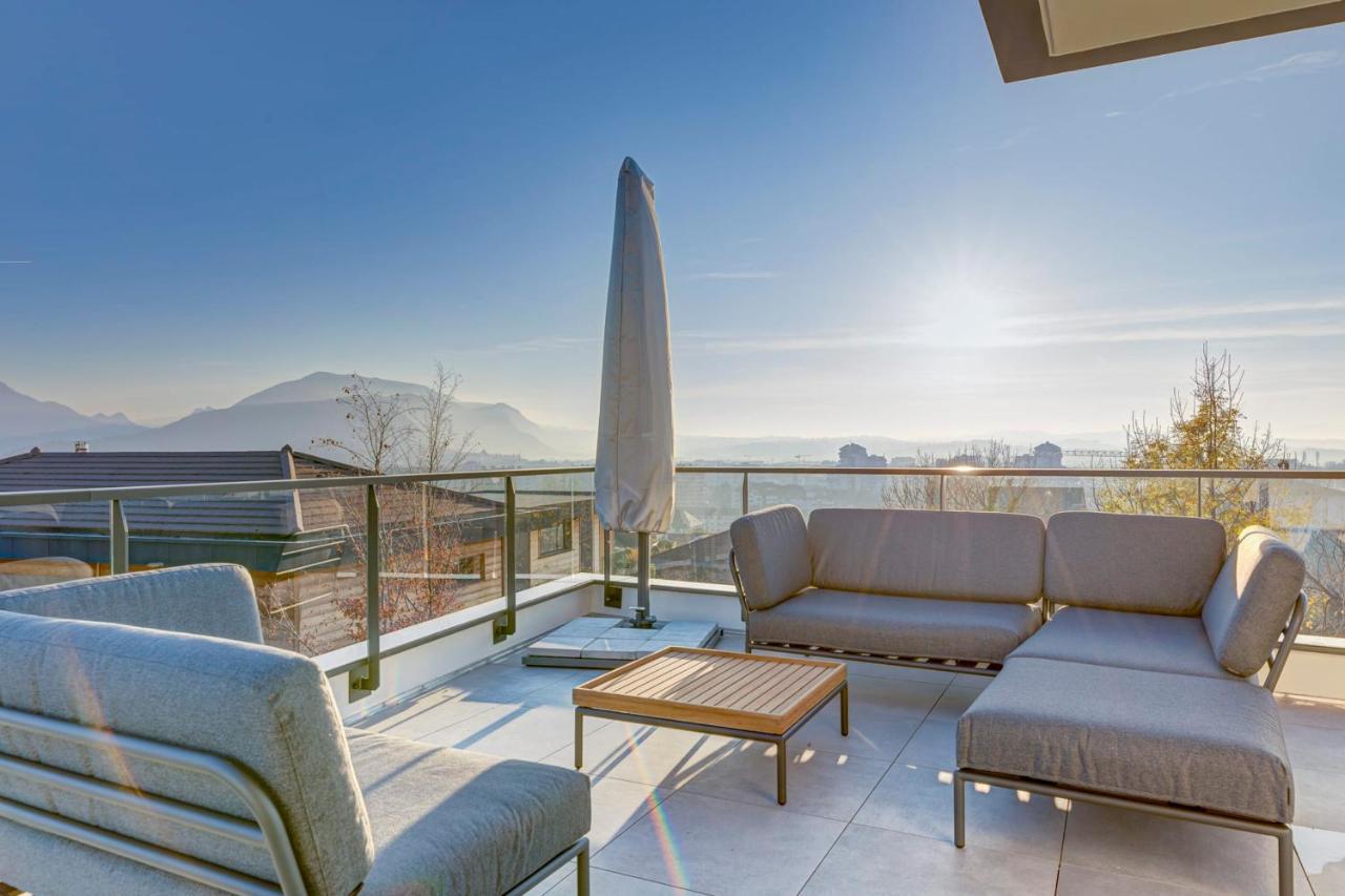 Serenity - 3 Bedroom Top Floor Apartment Parking & Lake View Terrace Annecy Dış mekan fotoğraf